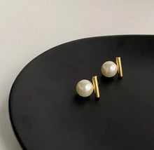 Load image into Gallery viewer, 108. Simple Pearl contemporary stud earrings