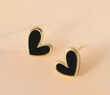 Load image into Gallery viewer, 104. Black heart on gold stud earrings