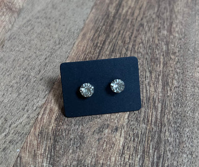 223. Circular crystal stud on silver post stud earrings